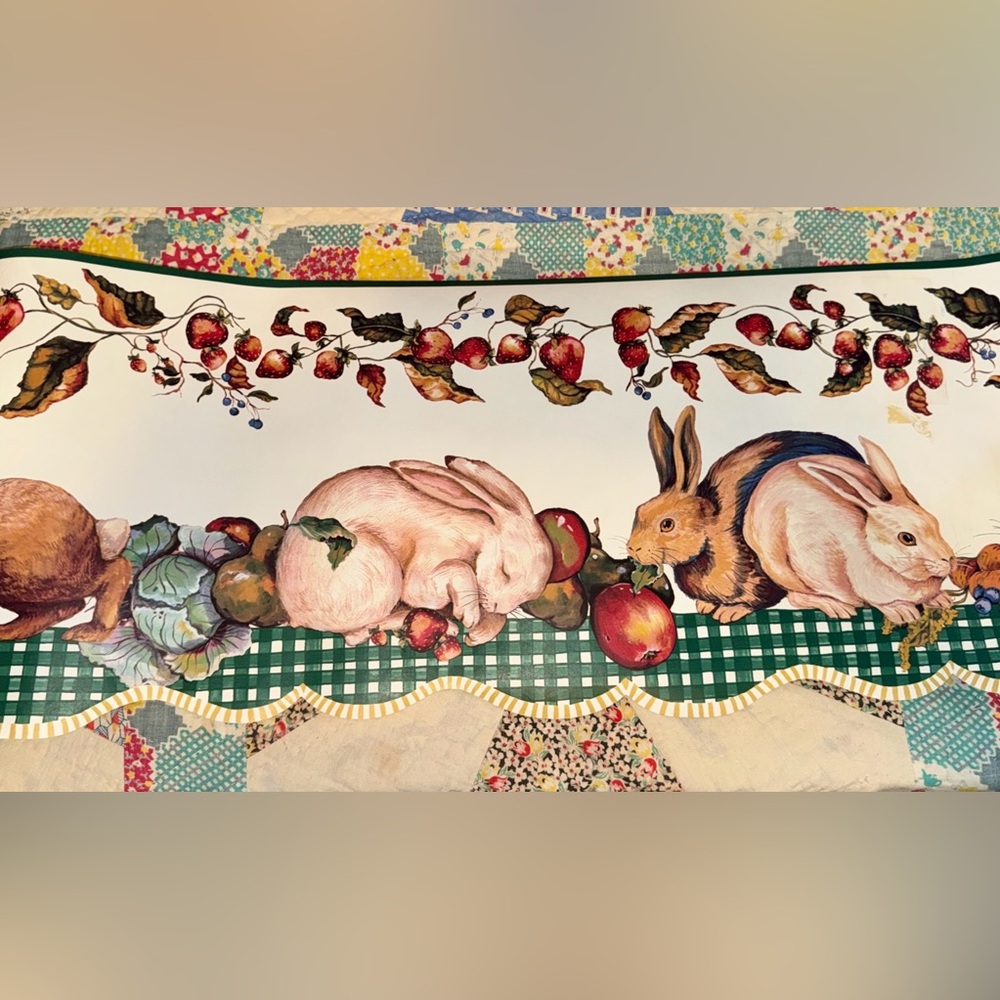 Vintage Imperial wallpaper boarder country-style rabbits, fruit
